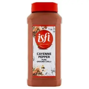 A bottle of Isfi Professional Cayenne Pepper Pure Ground Chilli 460g with a red cap, labeled with an image of spices and text.