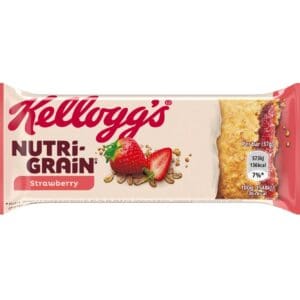 A Kellogg's Nutri-Grain Bars Strawberry 25x37g packaging featuring product details and an image of the bar with strawberries.