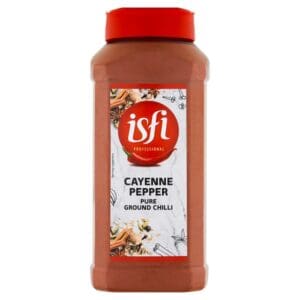 A bottle of Isfi Professional Cayenne Pepper Pure Ground Chilli 460g with a red cap, labeled with an image of spices and text.