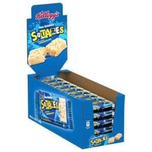 Box of Kellogg's Squares Chewy-Tastic Marshmallow Cereal Bars 30x28g displayed open with multiple individual packets visible inside.