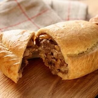 Proper Cornish Unbaked Traditional Steak Pasties 20x283g