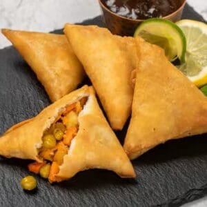 Gazebo Cuisine Vegetable Samosa 30x40g